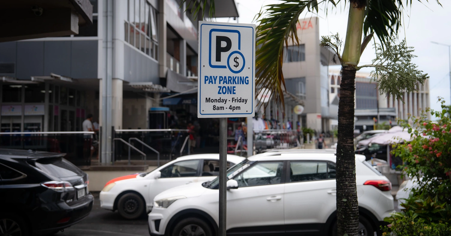 Parking meters working, people not paying for parking