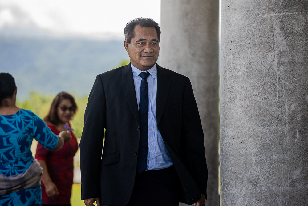 Tourism Minister urges sector to 'nurture' relationships