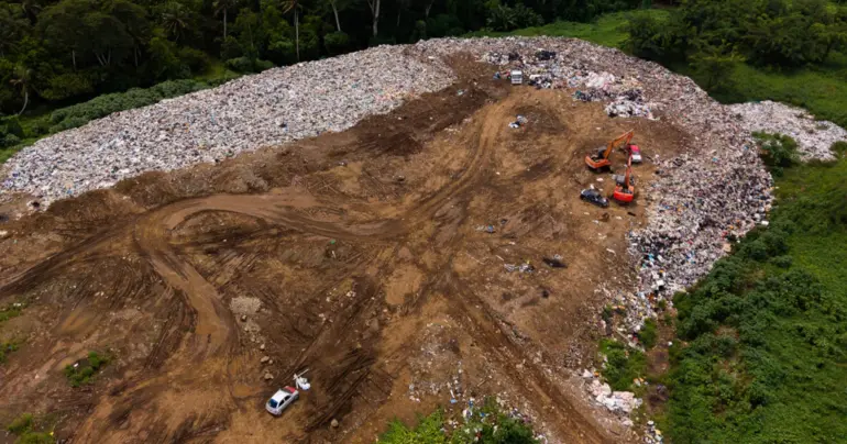 Rubbish "not fitting" in Tafaigata