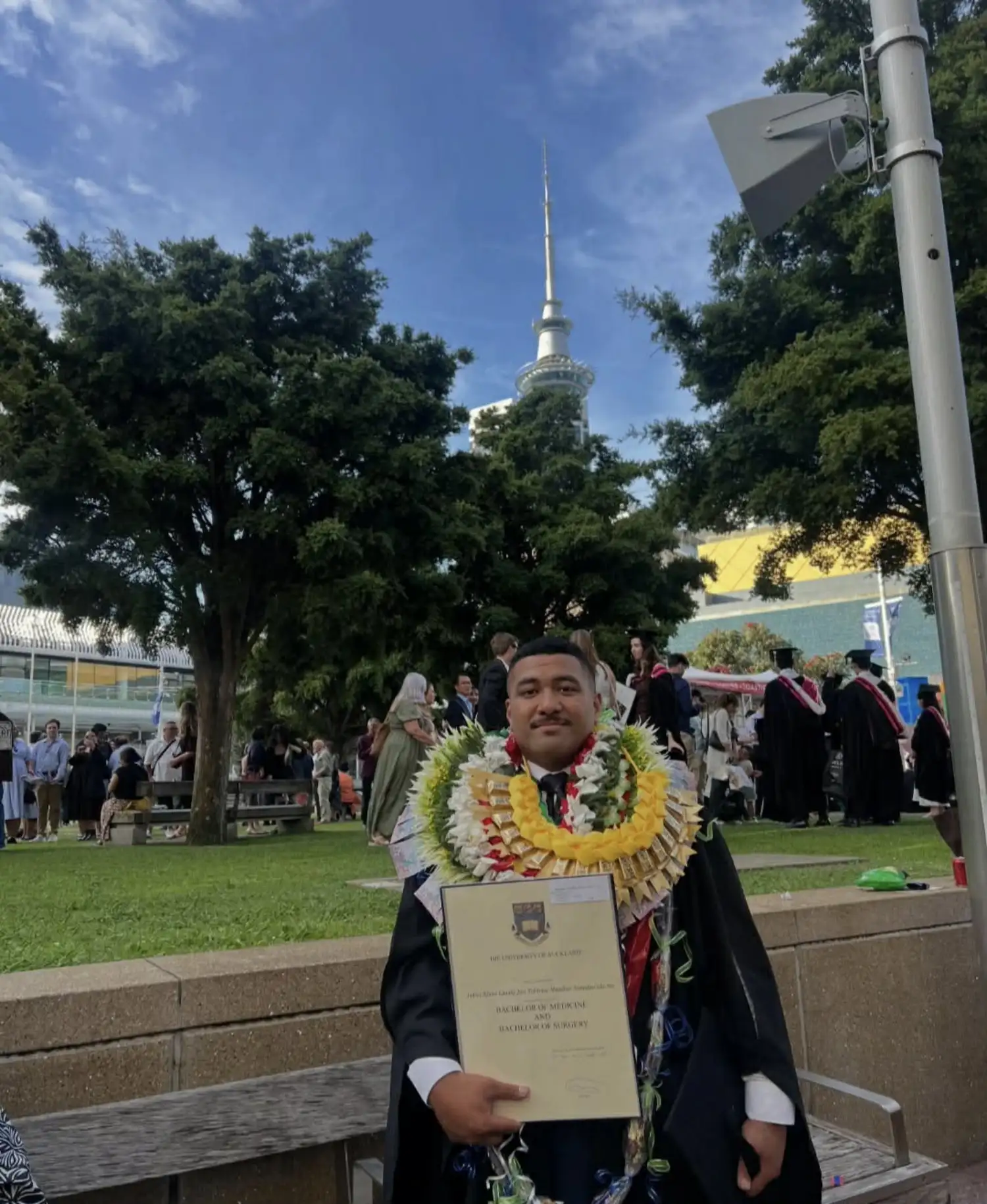 Jodeci's Samoa training highlights his medical degrees