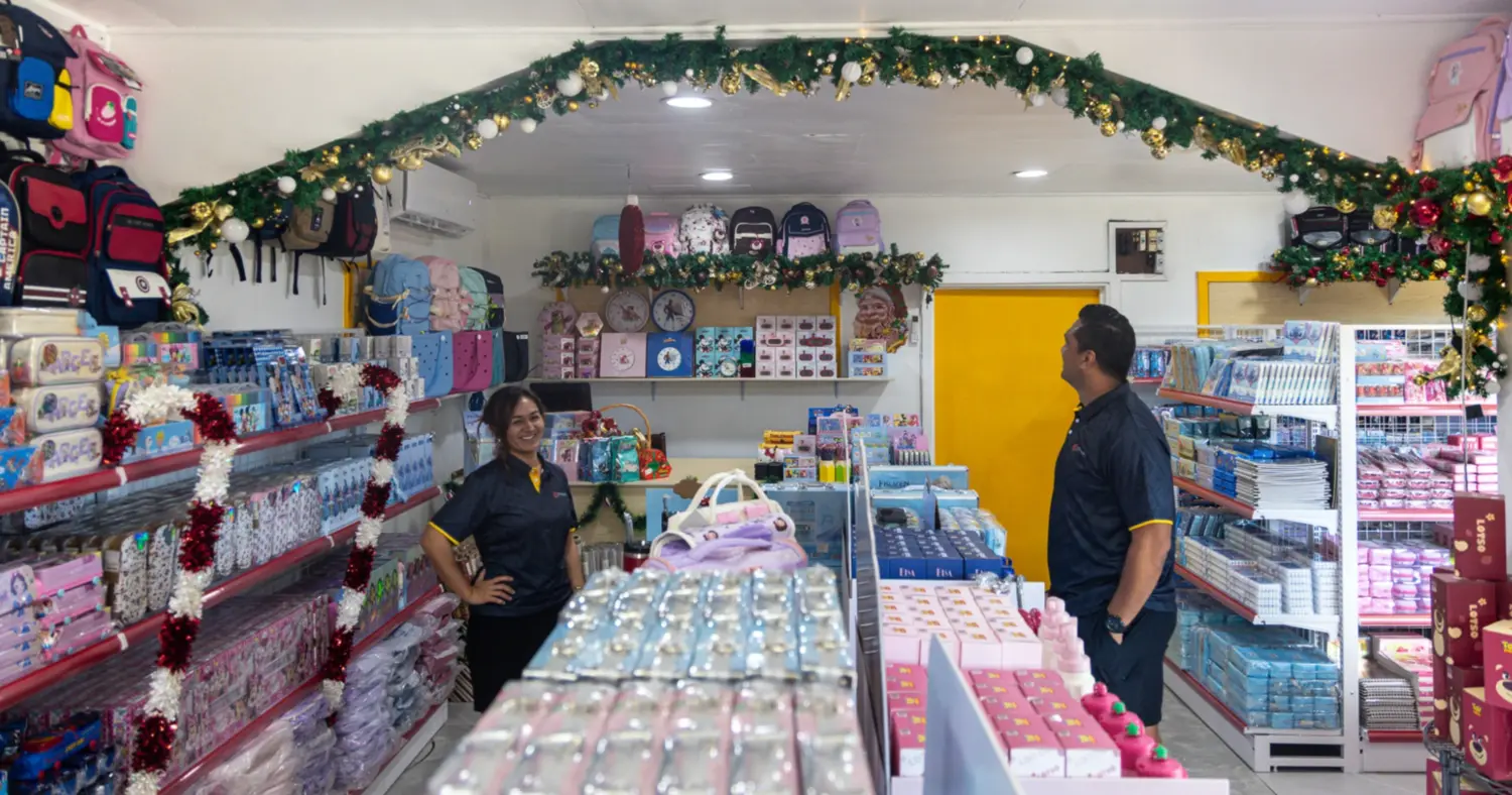 Sharing inspirations, couple opens stationery store