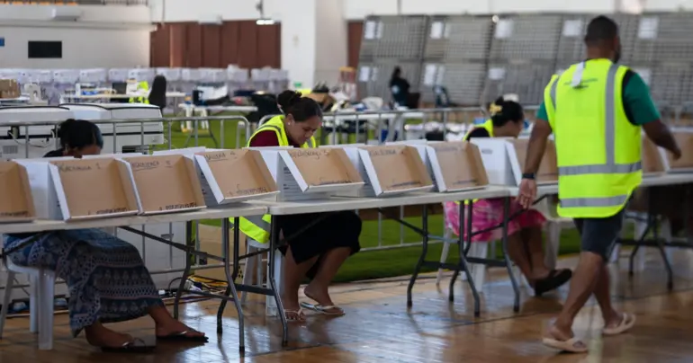 A considerable win, five women and one flip