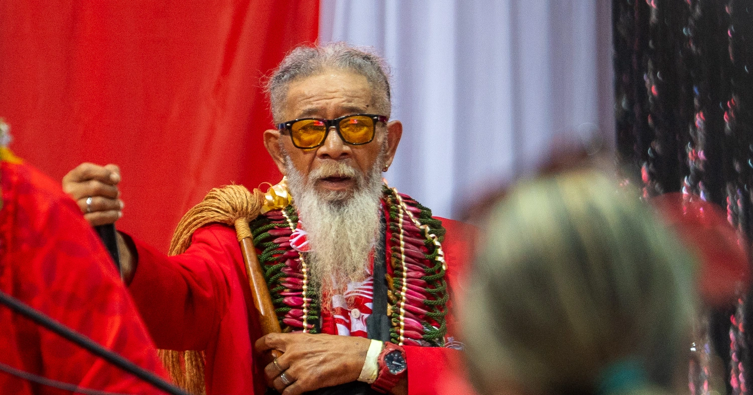 Video catches chief getting high