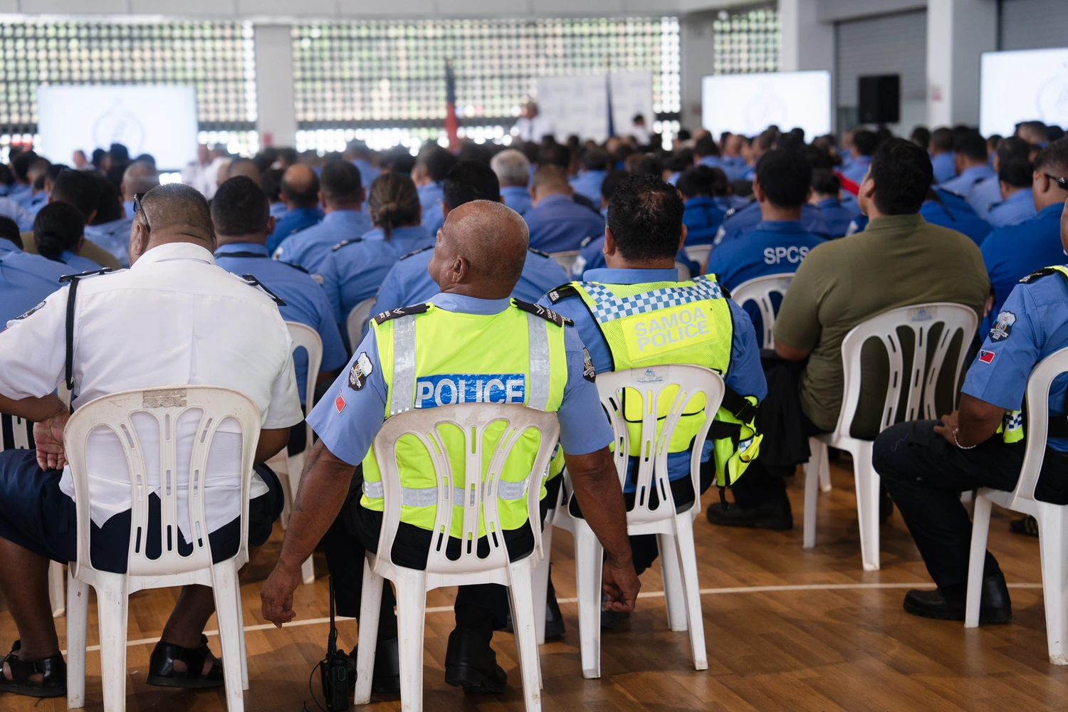 Not working is an option: Cops