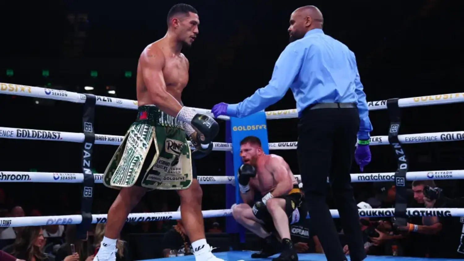 Opetaia knocks out Squeo