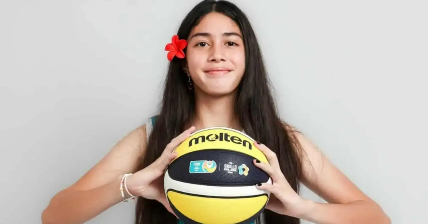 Teenager selected for basketball scholarship