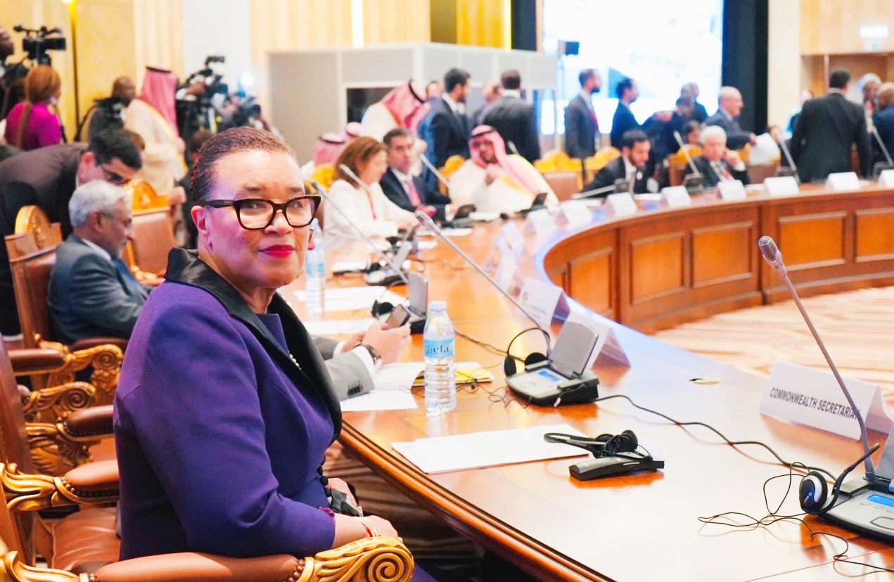 "Shift global financing system in age of climate change"