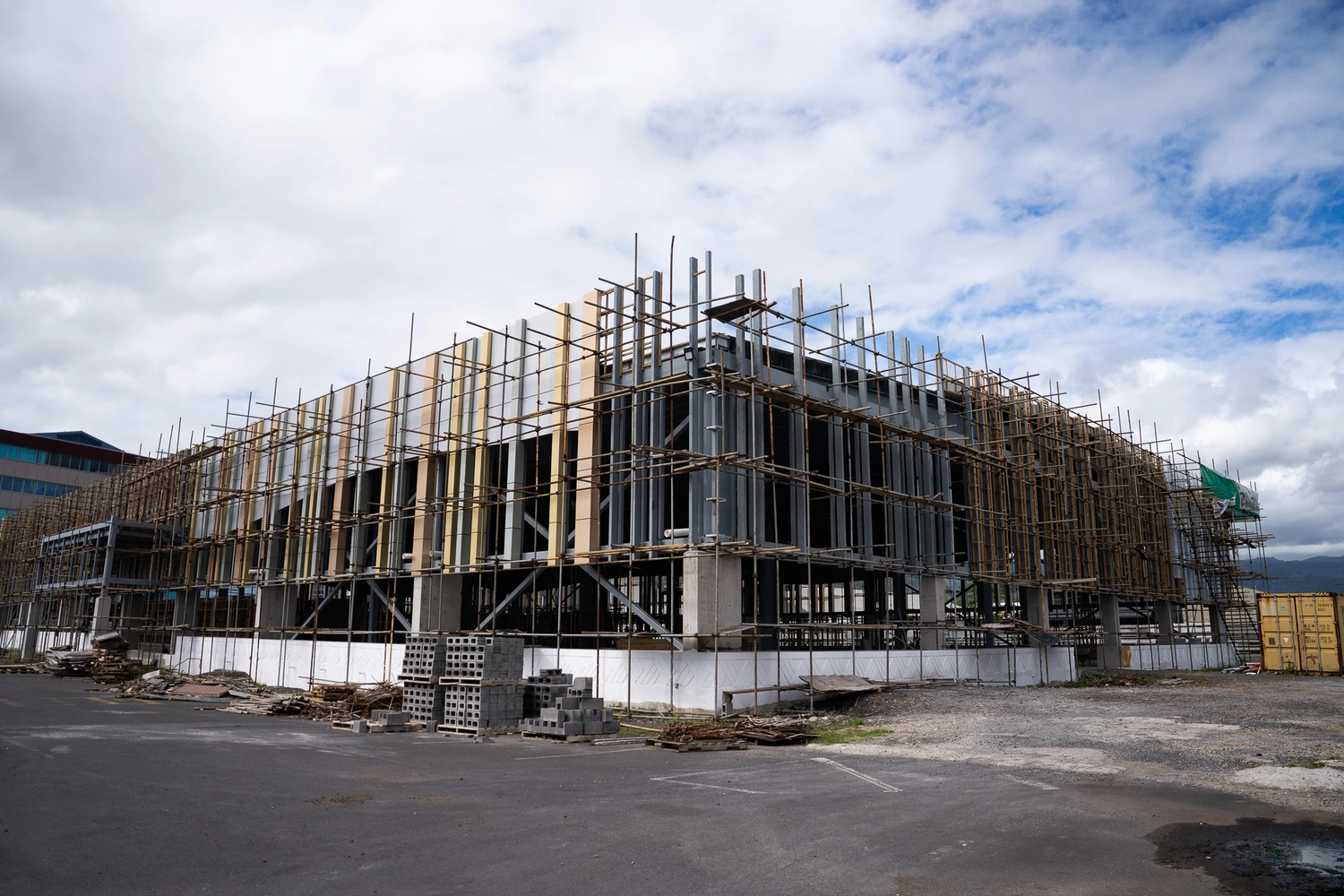 'No pay, no work': Savalalo construction on hold