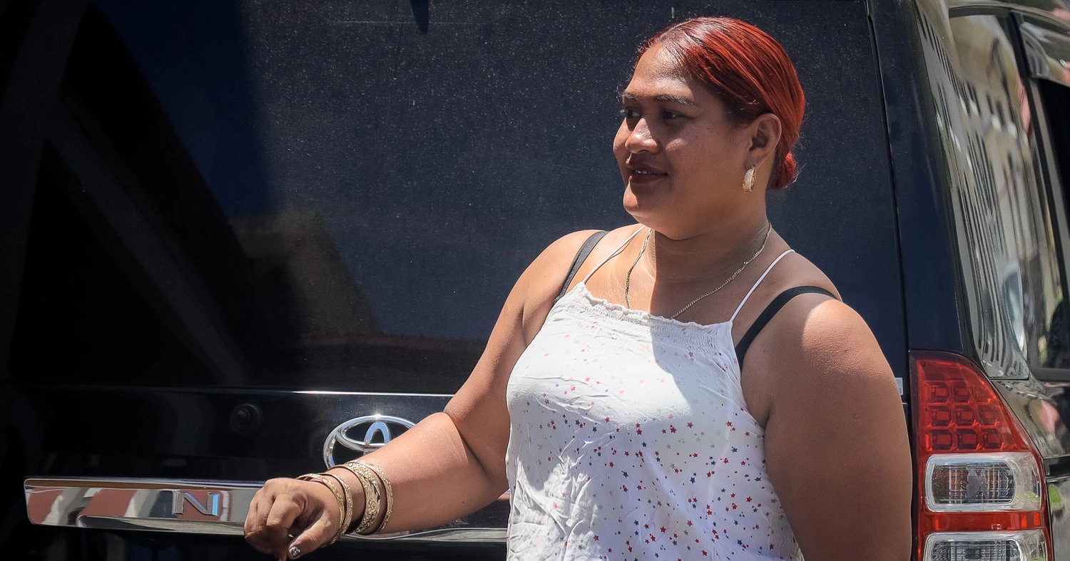 Robyn Akari seeking forgiveness through new Christmas song