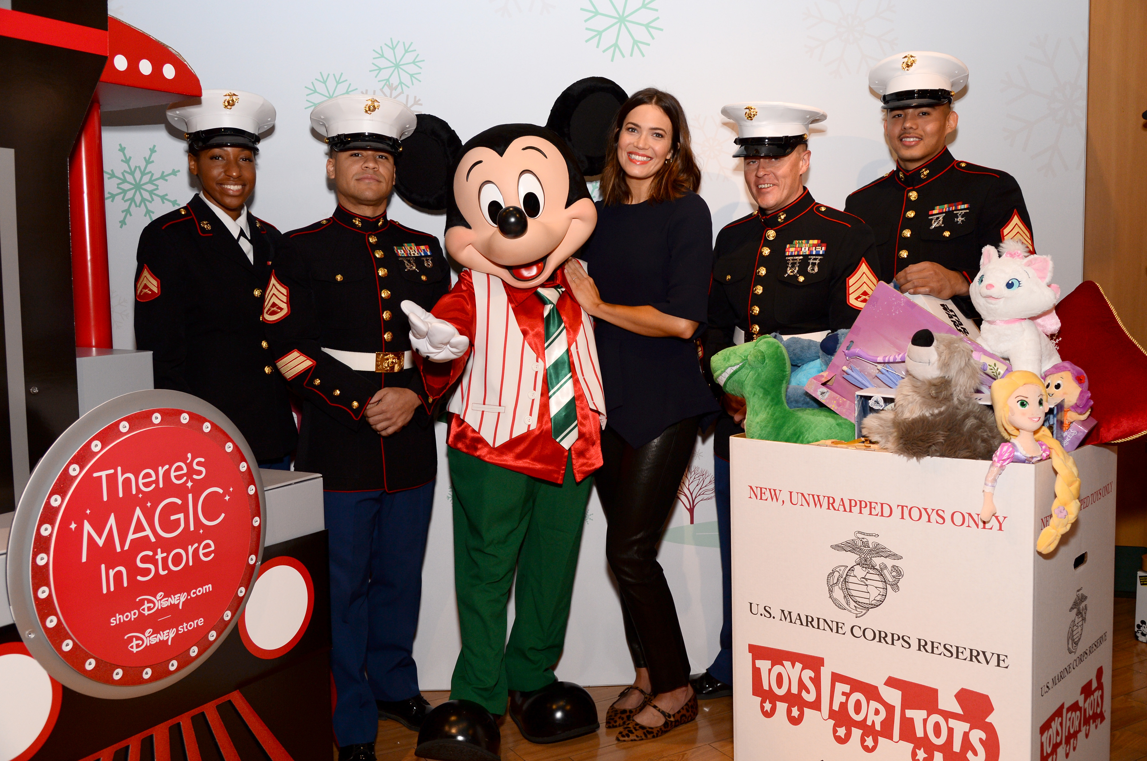 Actress and Singer/Songwriter Mandy Moore Kicks off shopDisney.com|Disney store - Toys for Tots Holiday Collaboration at Disney Store, Part of the World’s Ultimate Toy Drive