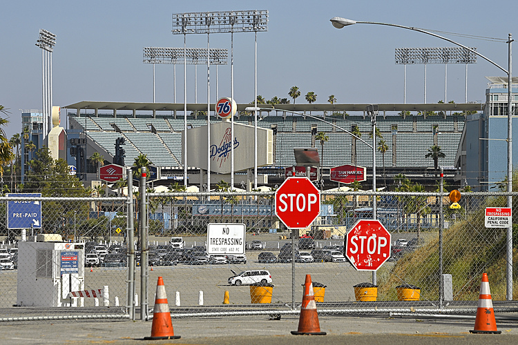 Dodgers, Twins report some positive tests for COVID-19