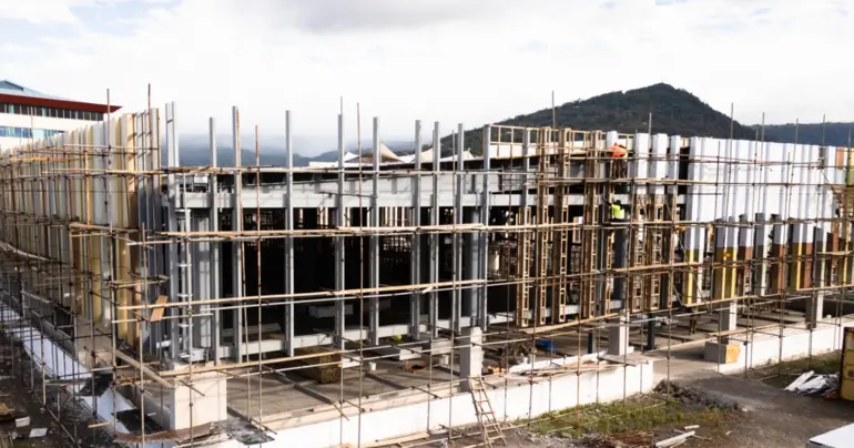 Lands negotiates variation at Savalalo