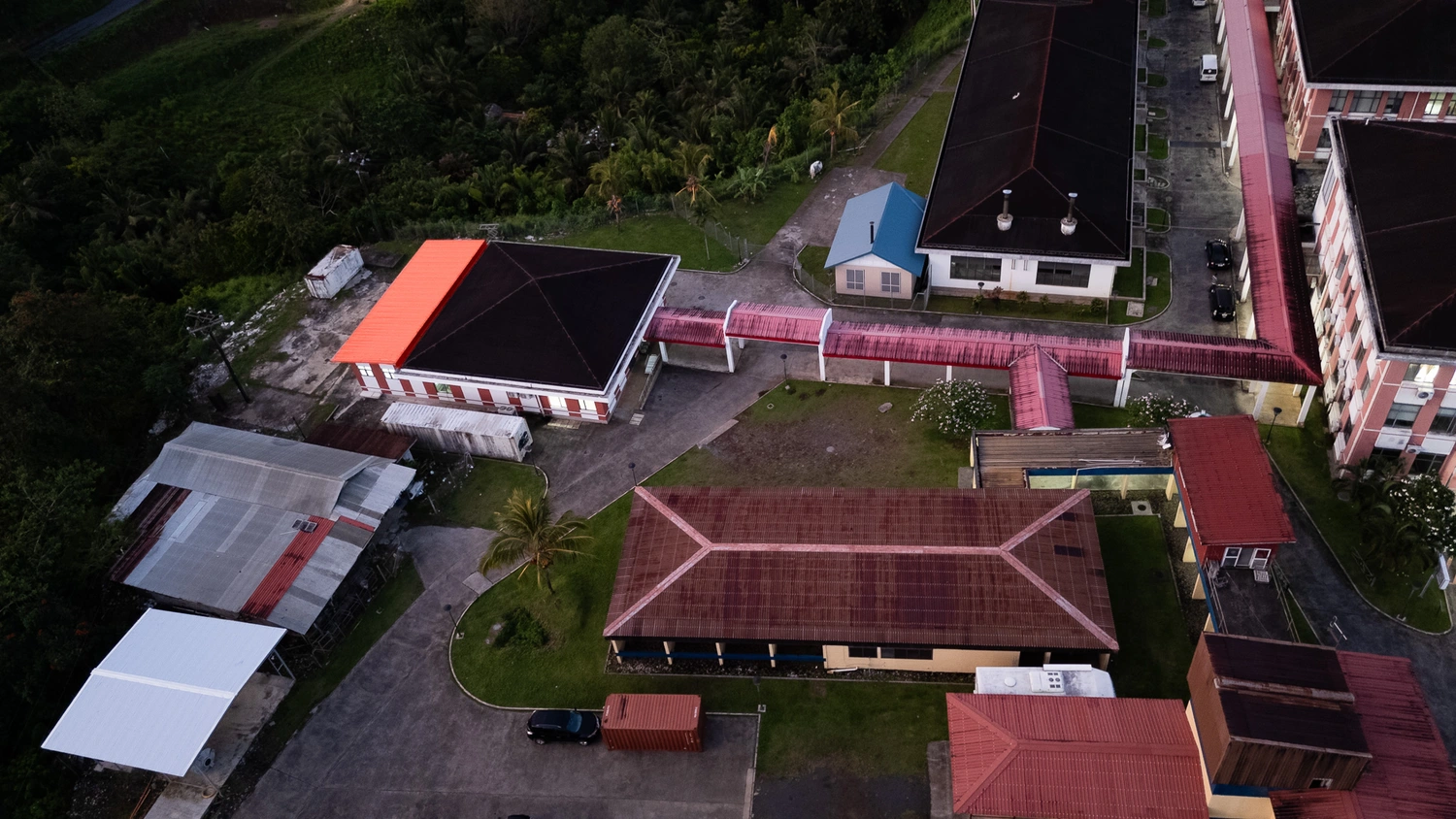 Rubbish behind national hospital cleaned up