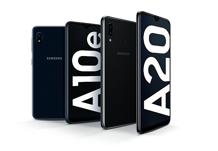 ‘Affordable Smartphone’ Is Not an Oxymoron at T-Mobile, Choose from Five for FREE