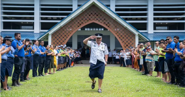 Auapa’au announces police pay increase at farewell
