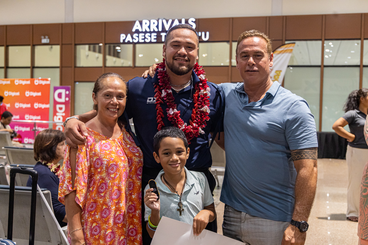 Mum welcomes Moana Pasifika son