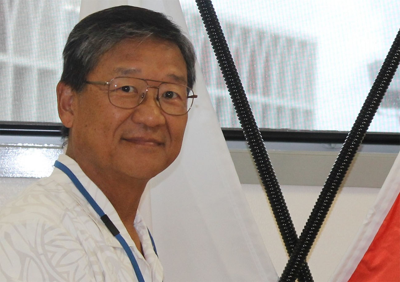 Clinton wins Nevada caucus, Republicans vote in S Carolina