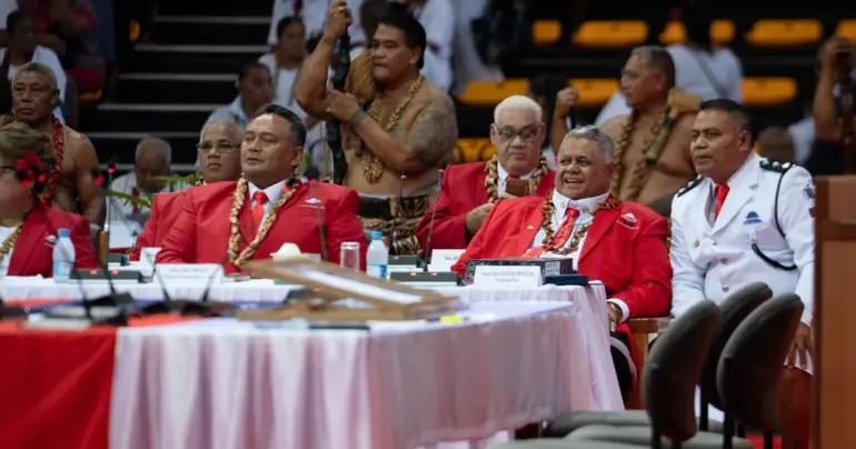 Emergency budget to pay salaries