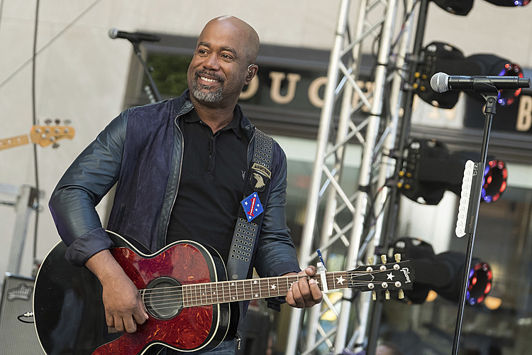 Darius Rucker's "Wagon Wheel" keeps rolling