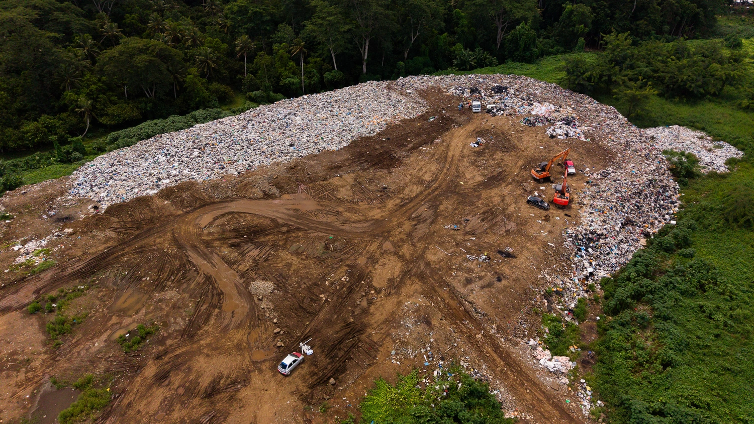 Rubbish "not fitting" in Tafaigata