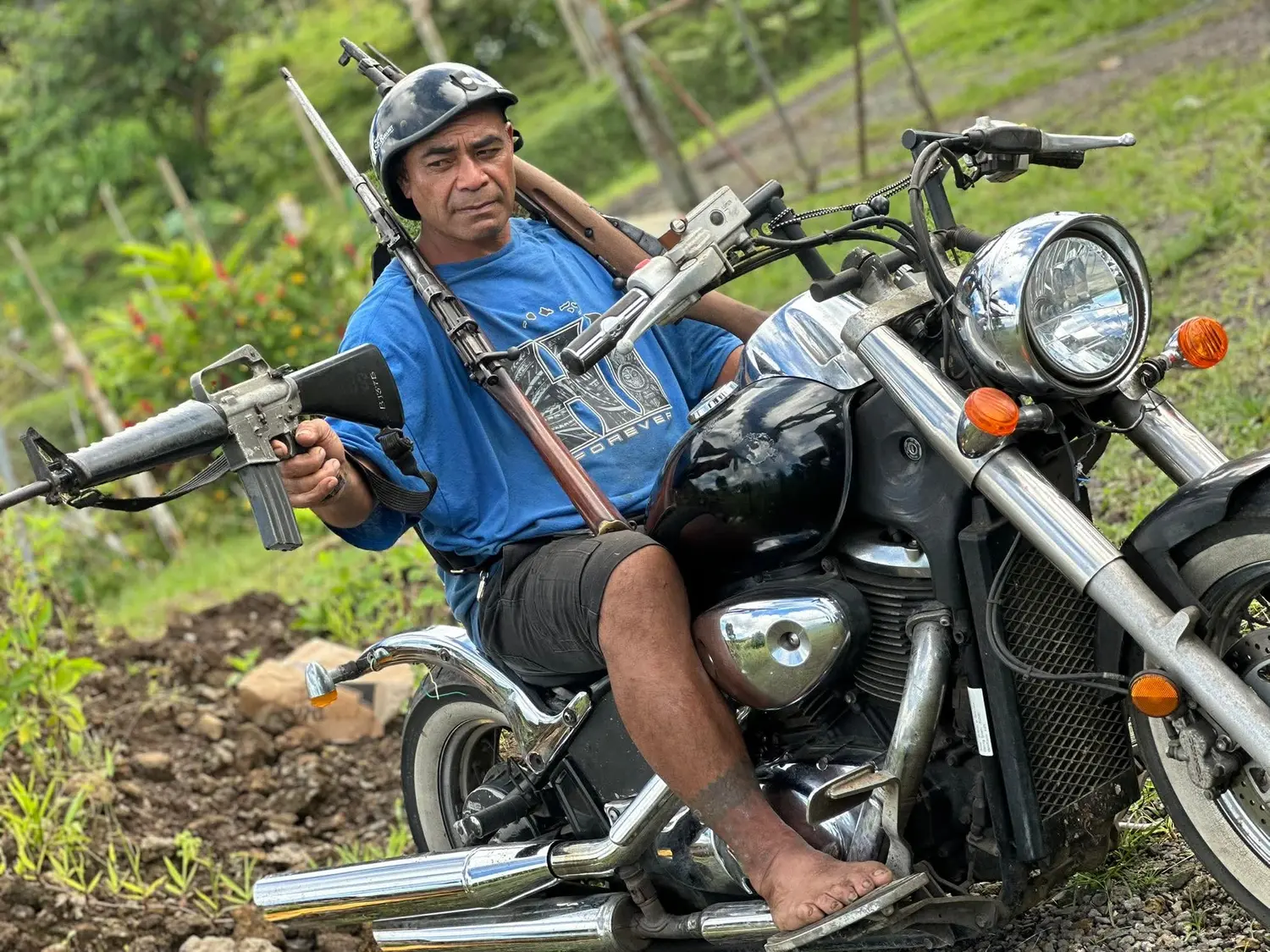 M-16 photo instigates police probe