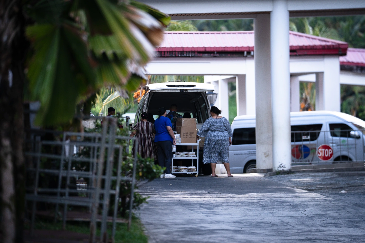 Caterers called after hospital kitchen staff no-show