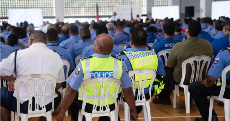 Not working is an option: Cops