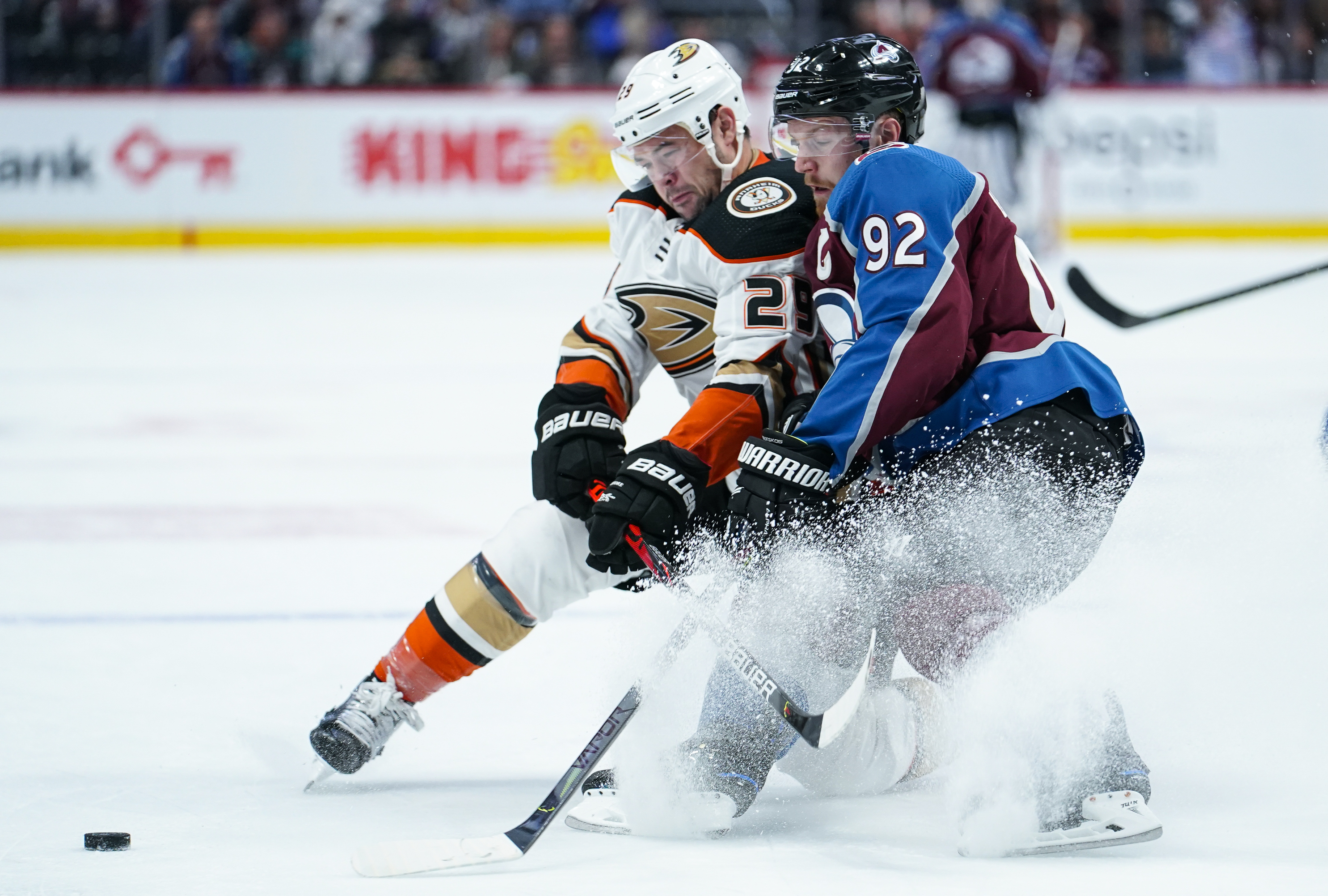 Top-line injuries to Blues and Avalanche shake up Central
