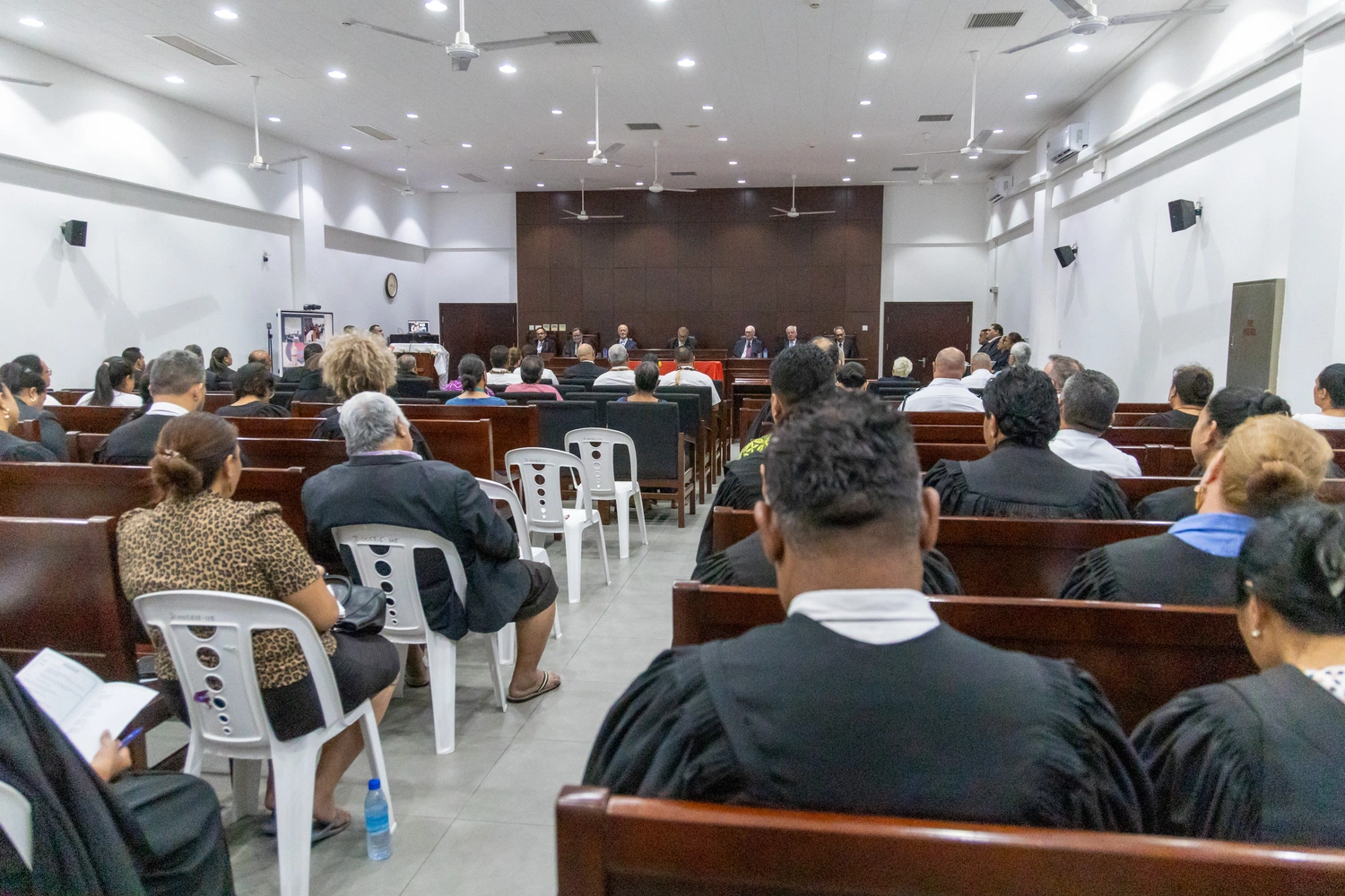 Local lawyers call for consultation before statements