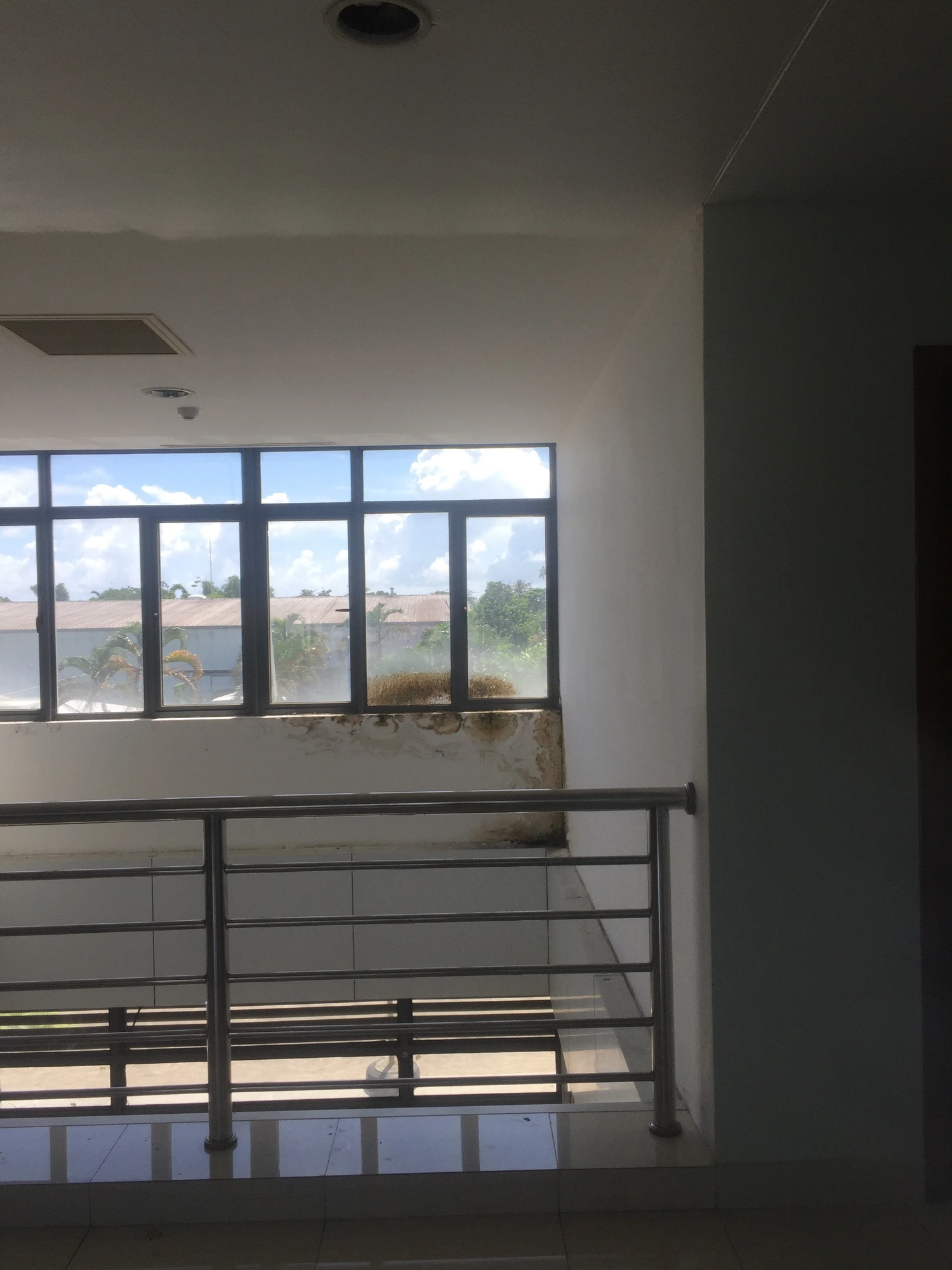 MOH building shows signs of lack of maintenance