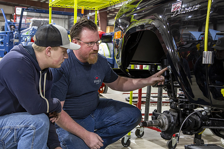 Gateway Bronco Announces Auto Tech Scholarship For Students at McPherson College and Carroll Shelby Automotive Program