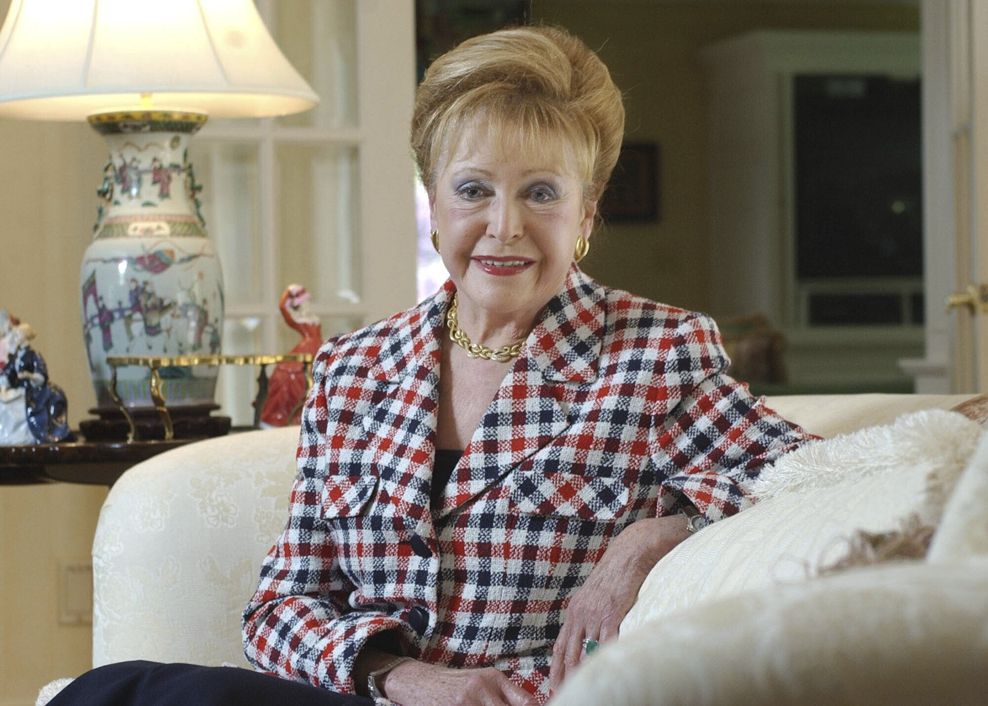 Author Mary Higgins Clark, 'Queen of Suspense,' dead at 92