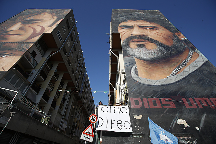 Naples' mayor begins process to rename stadium for Maradona