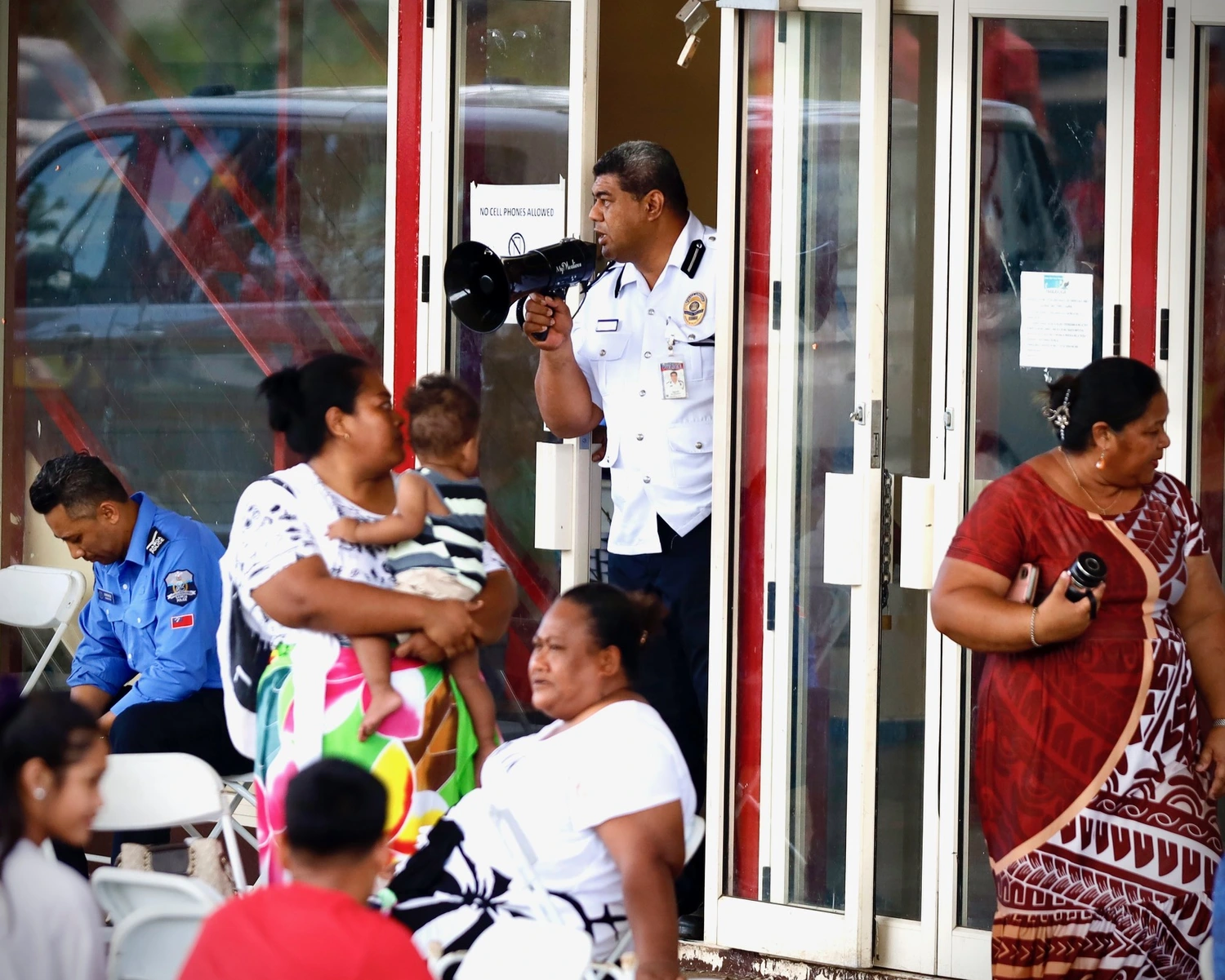 Polling venues closed, people yet to vote