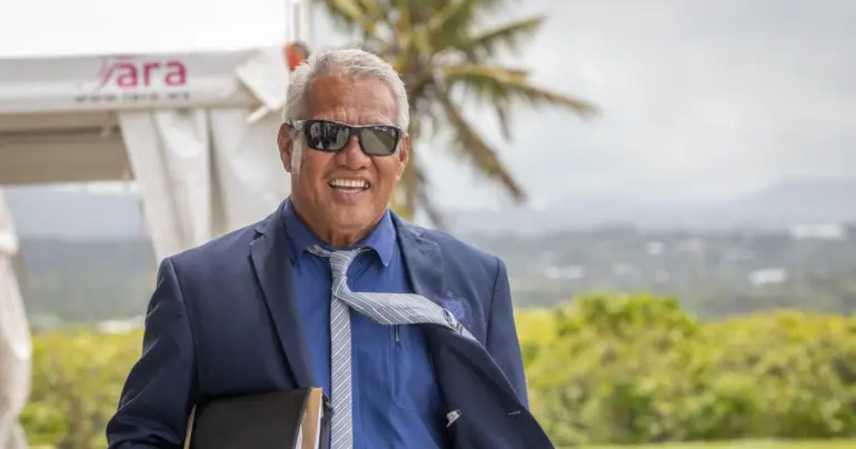 Speaker suspends Loau for 'hot mic' incident