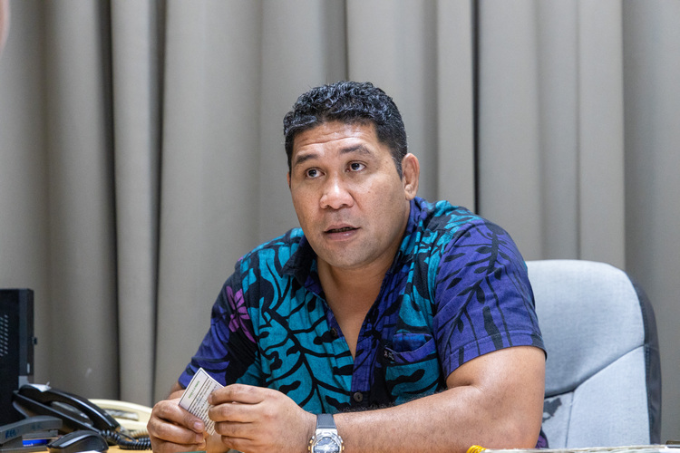 Law allows party-backed candidates as independents