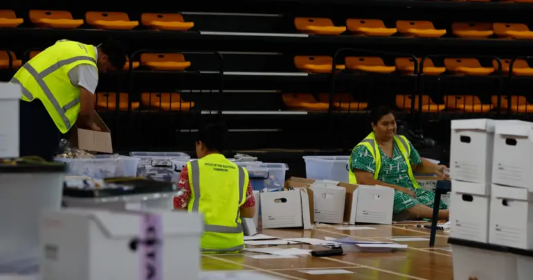 OEC to change hiring polling officials