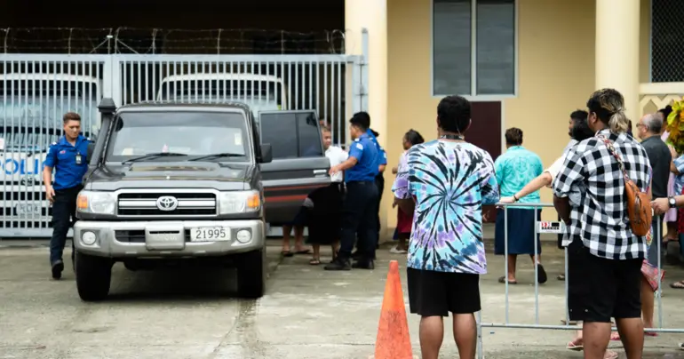 Suspect sues police for publishing mugshot