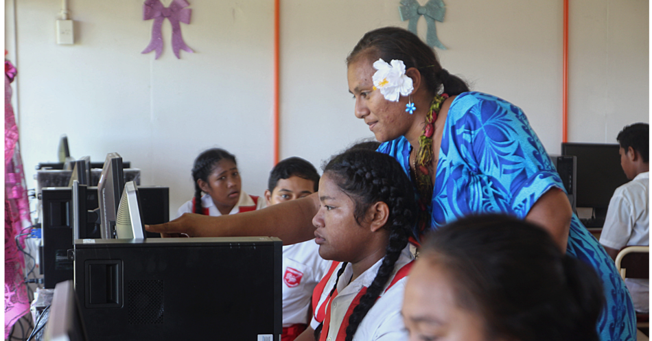 Samoa Observer | China's computer donation uplifts Salelologa Primary