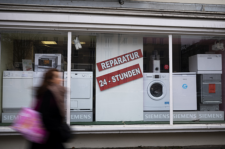 Europeans get 'right to repair' for some electrical goods