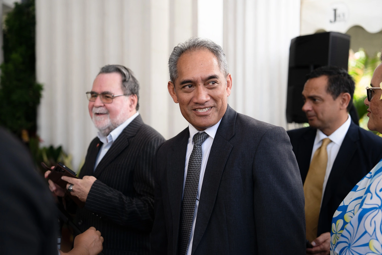 How can two people drive a car? Judge questions prosecution