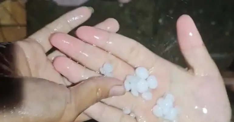 "It's raining ice": Hail surprises Lotofaga residents
