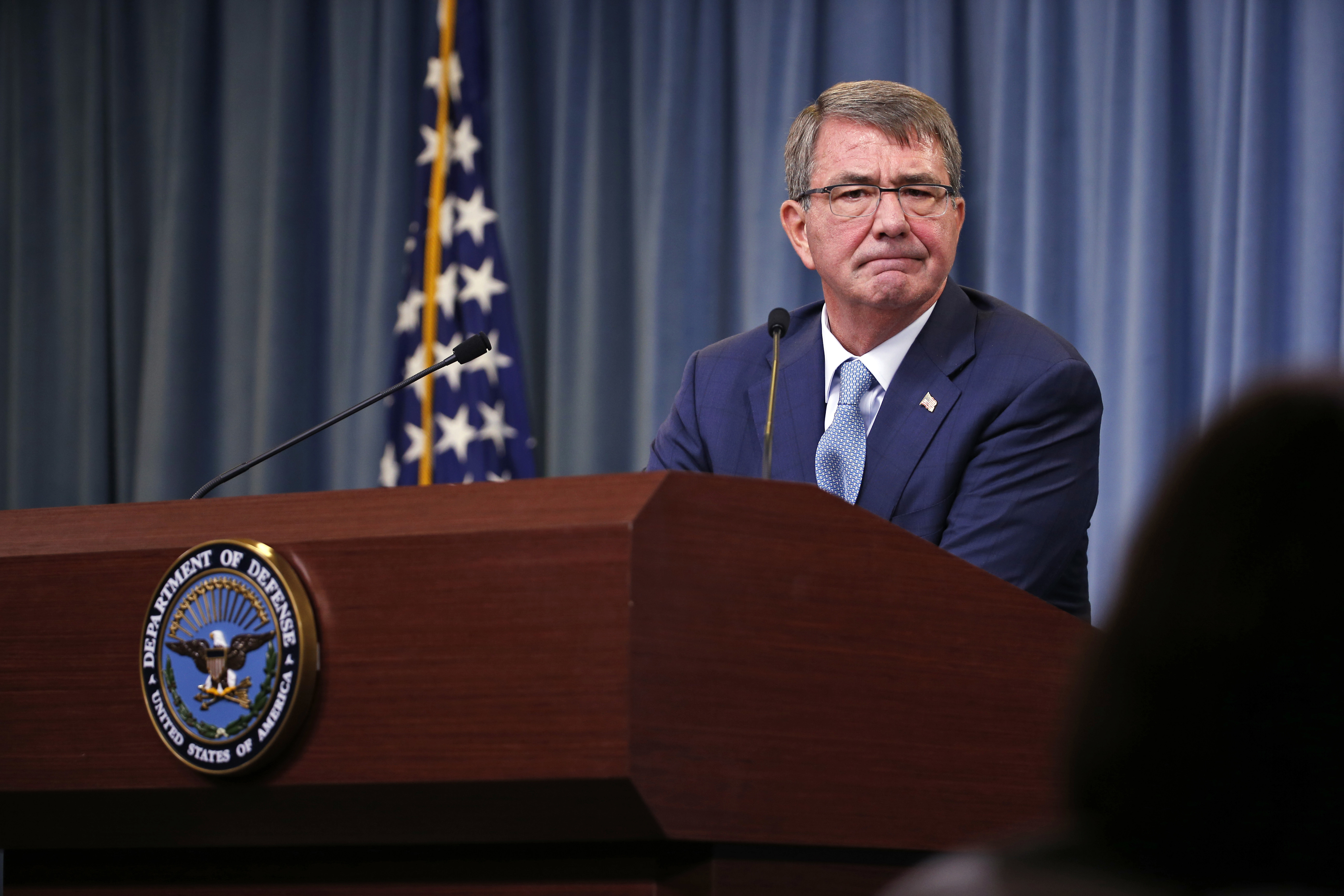 Indonesia volcano forces mass evacuation, shuts Bali airport