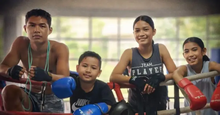  Boxing becomes family's path to faith and discipline 