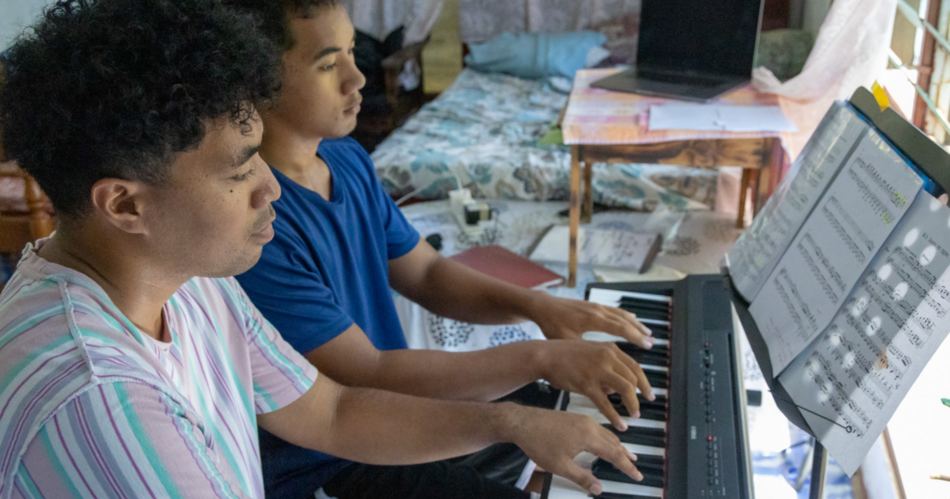 Samoa Observer | The love of music