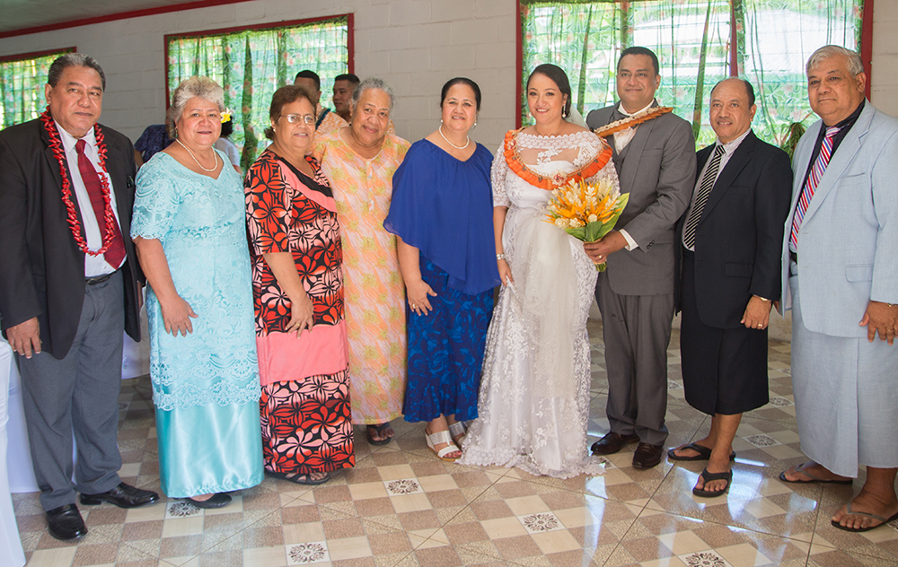 AC/DC postpones tour due to singer's possible hearing loss