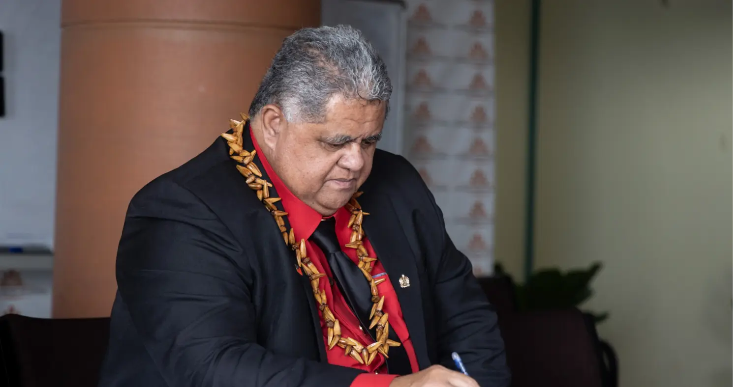 PM bans Samoa Observer, says will extend ban to cabinet ministers