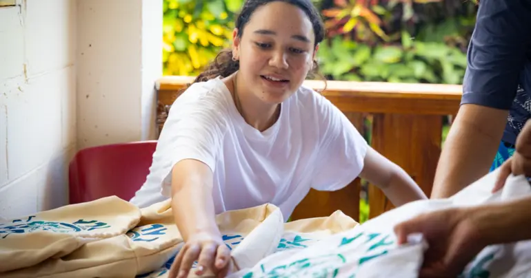 Saving Samoa’s sea life, one stencil at a time